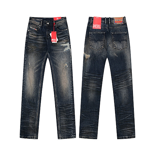 :30004//DSQUARED2 142