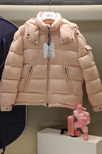 M48024 Moncler Maire